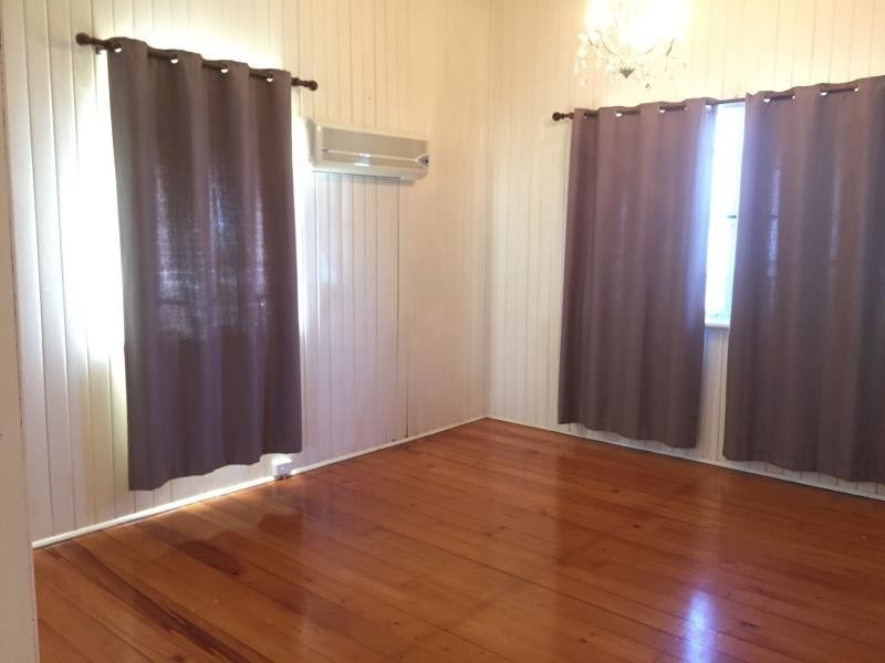 40 Lennox Street, The Range QLD 4700